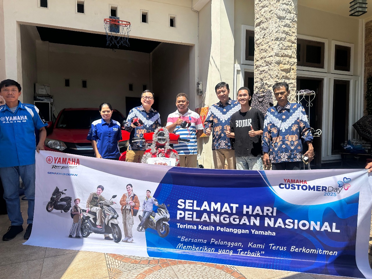 Spesial Hari Pelanggan Yamaha Beri Pelayanan Eksklusif untuk Konsumen Setia