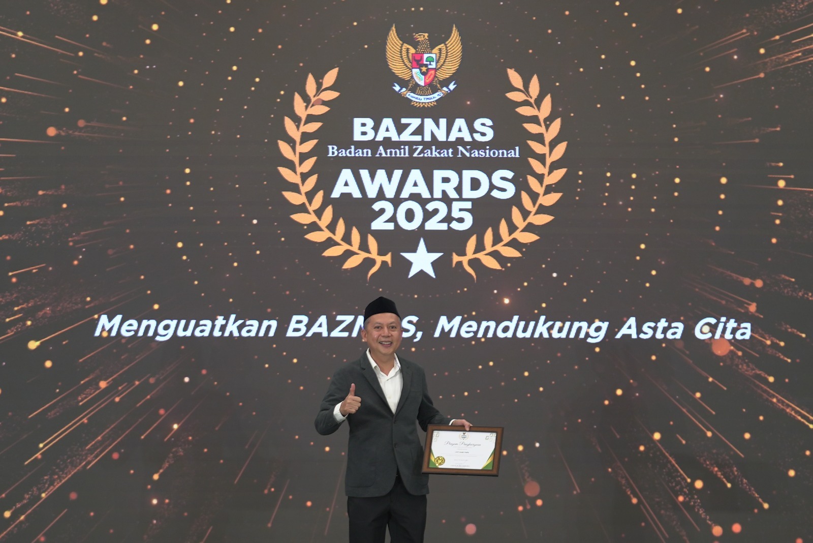 LAZ Yayasan Hadji Kalla Sabet Penghargaan di Ajang BAZNAS Awards 2025