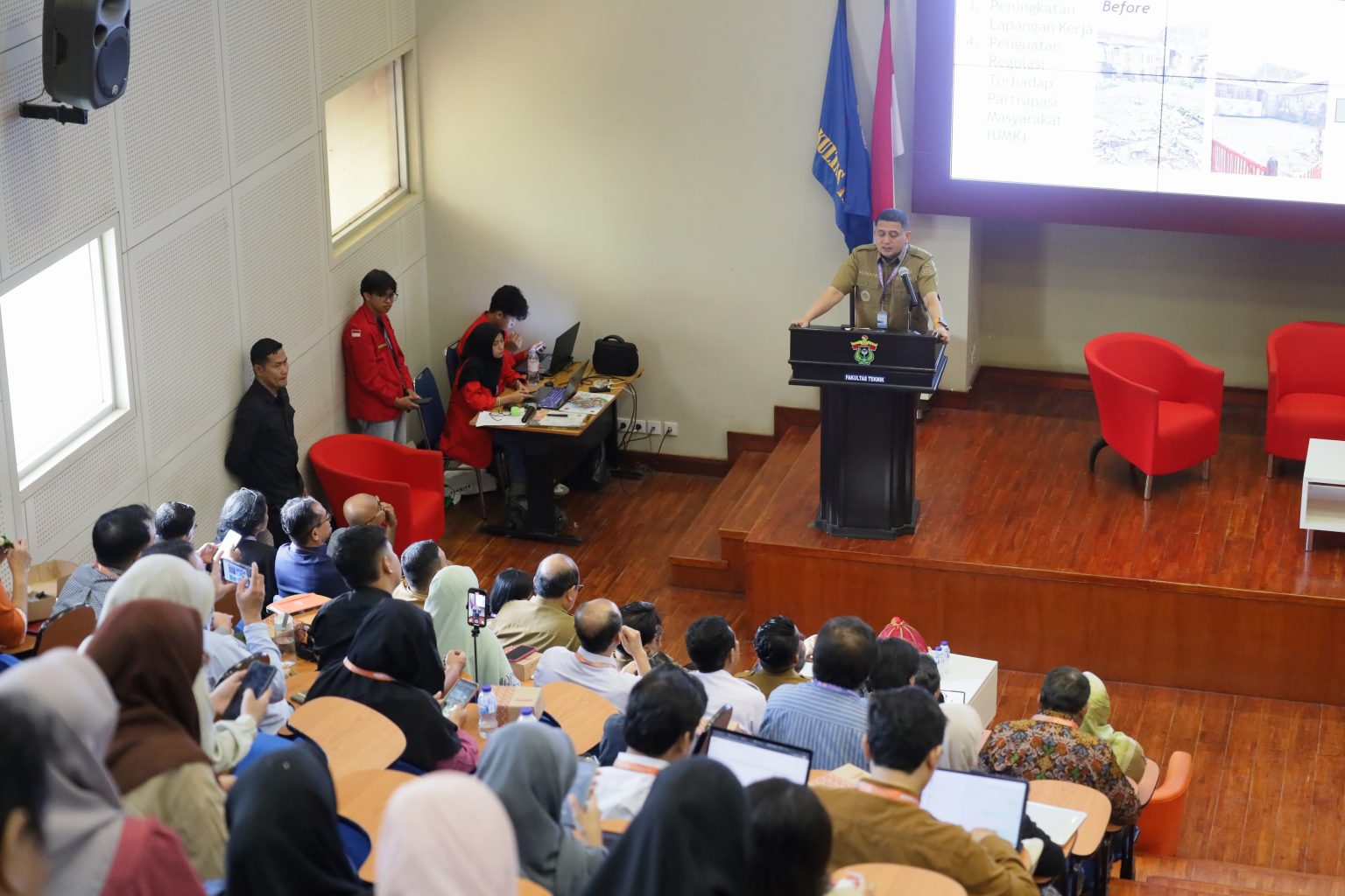 Munafri Soroti 3 Isu Pokok di Makassar dalam Placemaking Summit MAPAN
