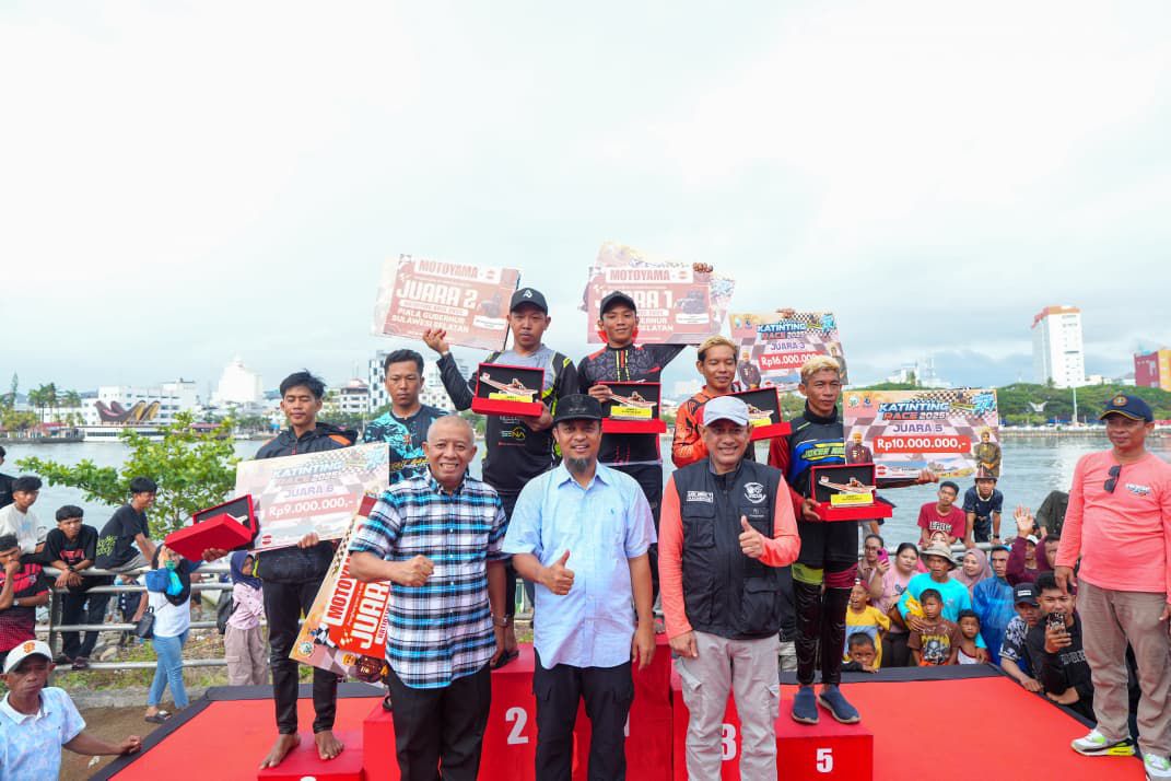 Gubernur Sulsel Tutup Katinting Race 2025: Budaya Maritim Harus Dilestarikan