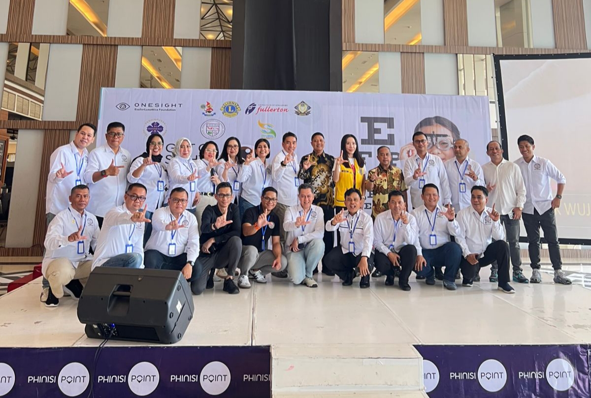 IHGMA Sulsel Bagikan 500 Kacamata Gratis untuk Lansia Mandiri di Makassar