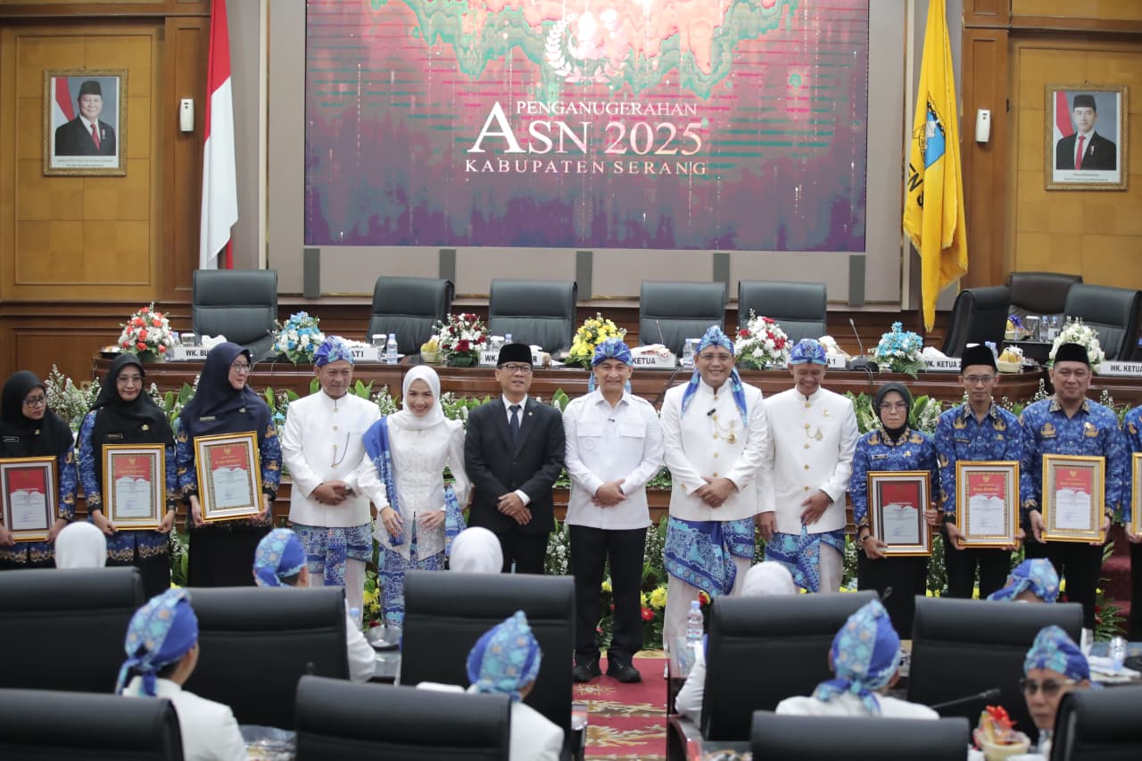 Mendes Yandri Hadiri Rapat Paripurna HUT ke-499 Kabupaten Serang