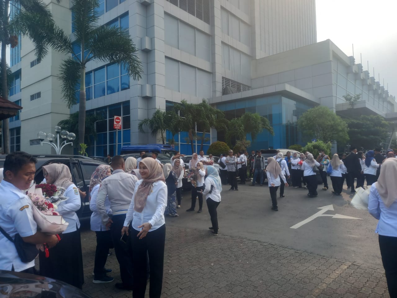 Plt Kabag Tapem Bekasi Diduga Enggan Tanggapi Soal Mutasi Pejabat, Pengamat: Ngeles, Malas Jawab