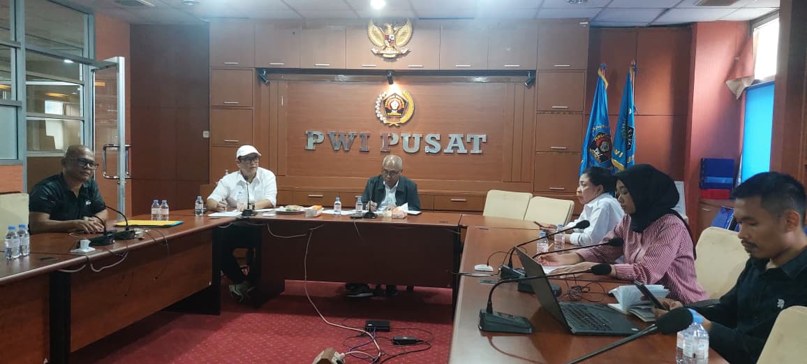 Rapat Pemantapan Pelantikan dan Pengukuhan Pengurus PWI Pusat Masa Bakti 2025–2030 digelar di Sekretariat PWI Pusat, Lantai 4 Gedung Dewan Pers, Selasa (30/9/2025).