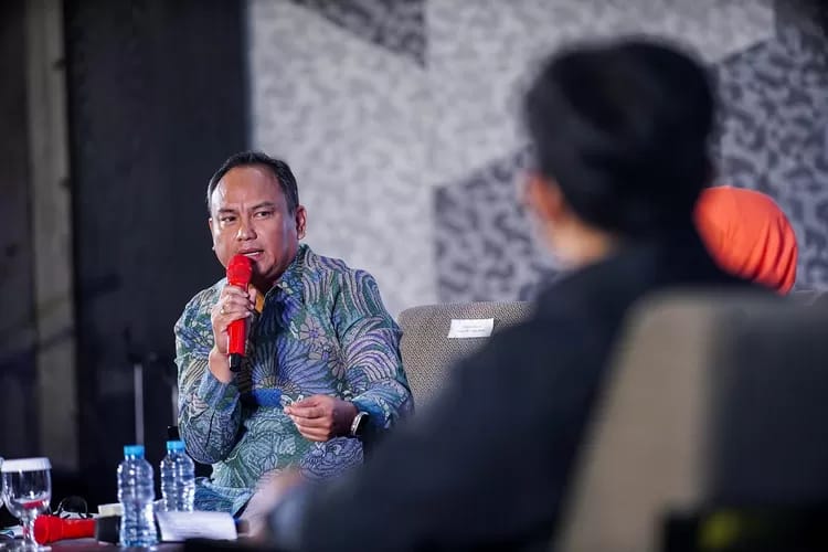 Sekretaris Jenderal PWI Pusat, Zulmansyah Sekedang