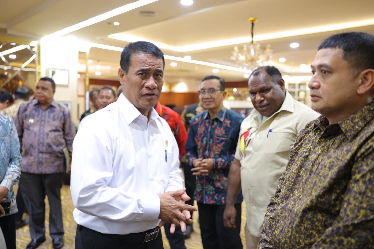 Wali Kota Makassar, Munafri Arifuddin, Saat Menemui Menteri Pertanian, Andi Amran Sulaiman