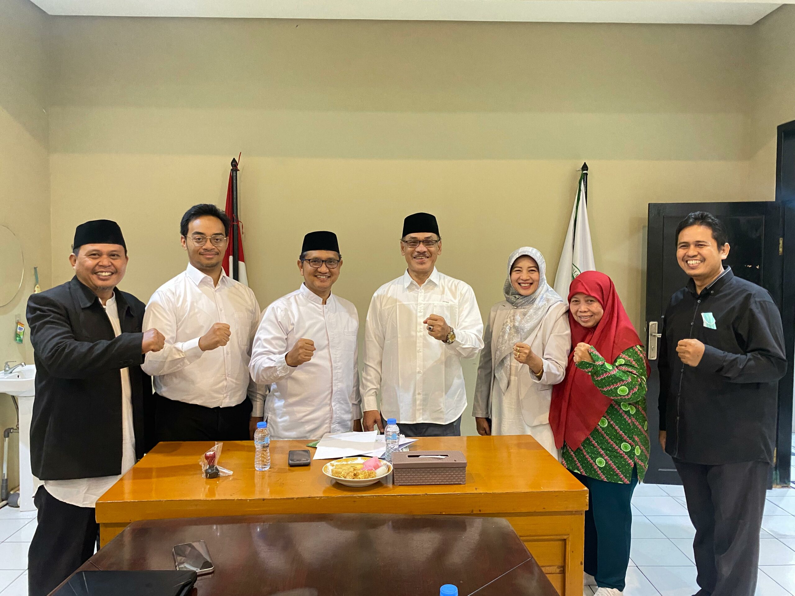 MUI Kota Bekasi Kembangkan Usaha Air Minum Kemasan, Target 200 Ribu Kardus per Tahun
