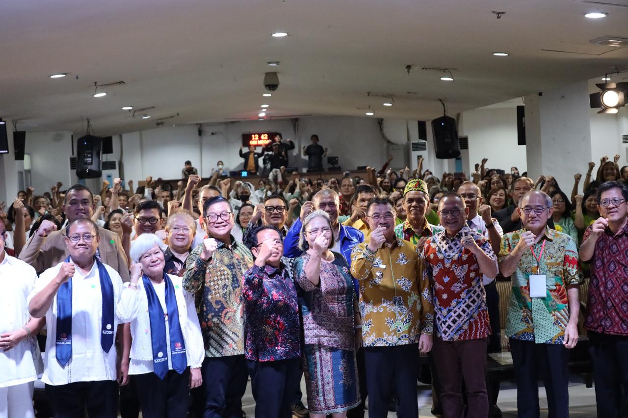 Peluncuran Sekolah Lansia, Wawali Harris Tekankan Pentingnya Kemandirian dan Dukungan Sosial di Usia Senja