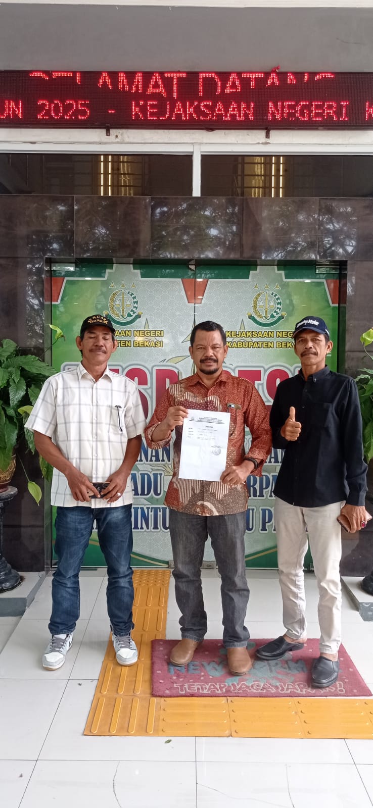 FORMADES Laporkan Dugaan Korupsi BLT Dana Desa Pantai Mekar ke Kejari Bekasi