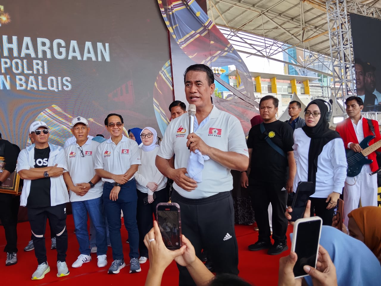 Pasar Murah KKSS Diserbu Ribuan Warga, 75 Ton Beras Disiapkan