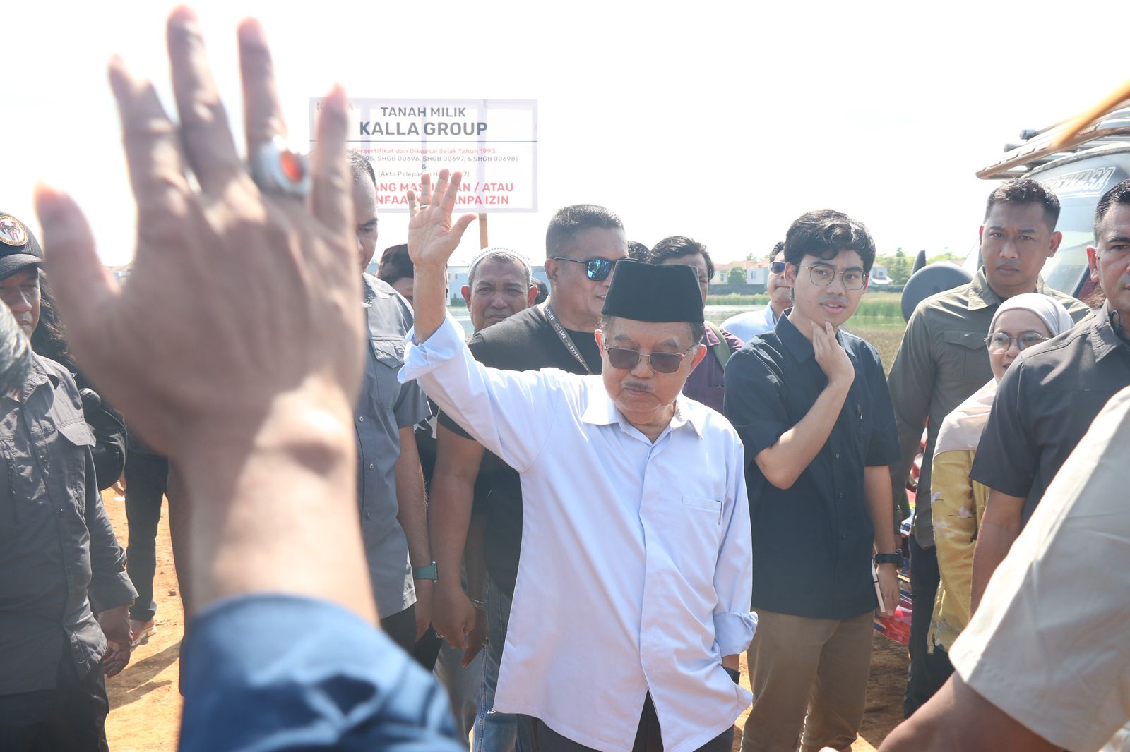 JK Tegaskan Kepemilikan Sah Lahan di Tanjung Bunga: Saya Beli Sendiri 30 Tahun Lalu