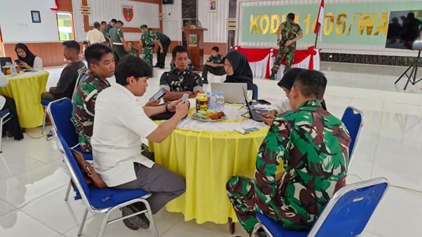 Petugas Pajak Sengkang Layani Prajurit Kodim 1406/Wajo Aktivasi Akun Coretax DJP