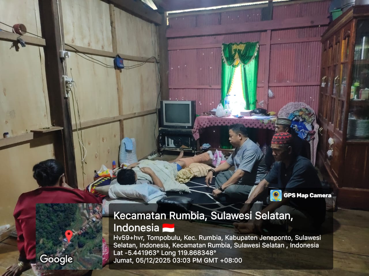 Anggota DPRD Fraksi PKB Saharuddin Tompo Kunjungi Korban Kecelakaan di Tompo Bulu, Tunjukkan Komitmen Politik Kehadiran