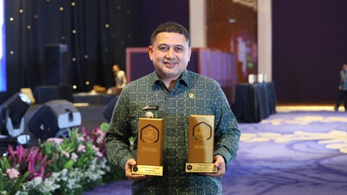 LONTARA+ Bawa Pemkot Makassar Raih Golden Trophy Top Digital Awards 2025