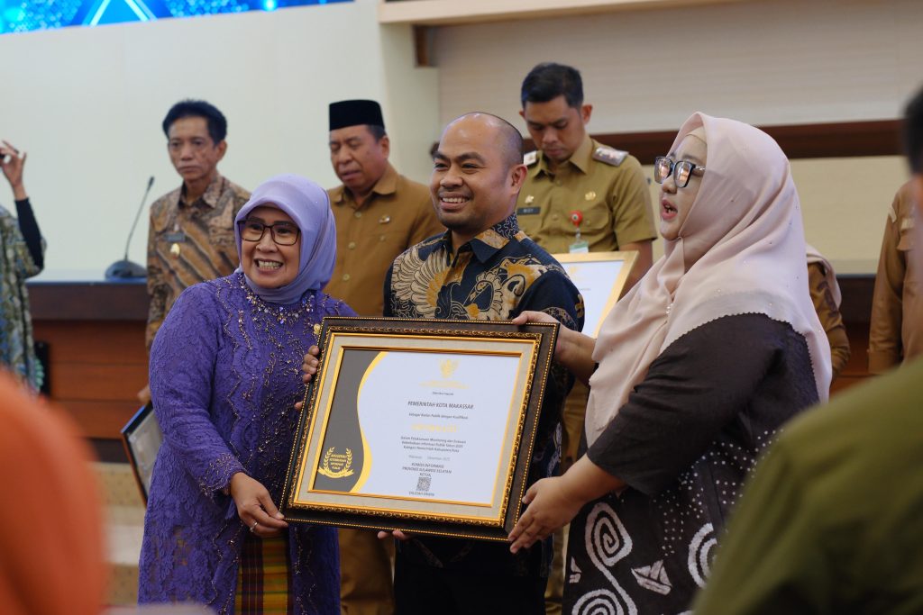 Peran Strategis Diskominfo Makassar Antar Pemkot ke Predikat Informatif