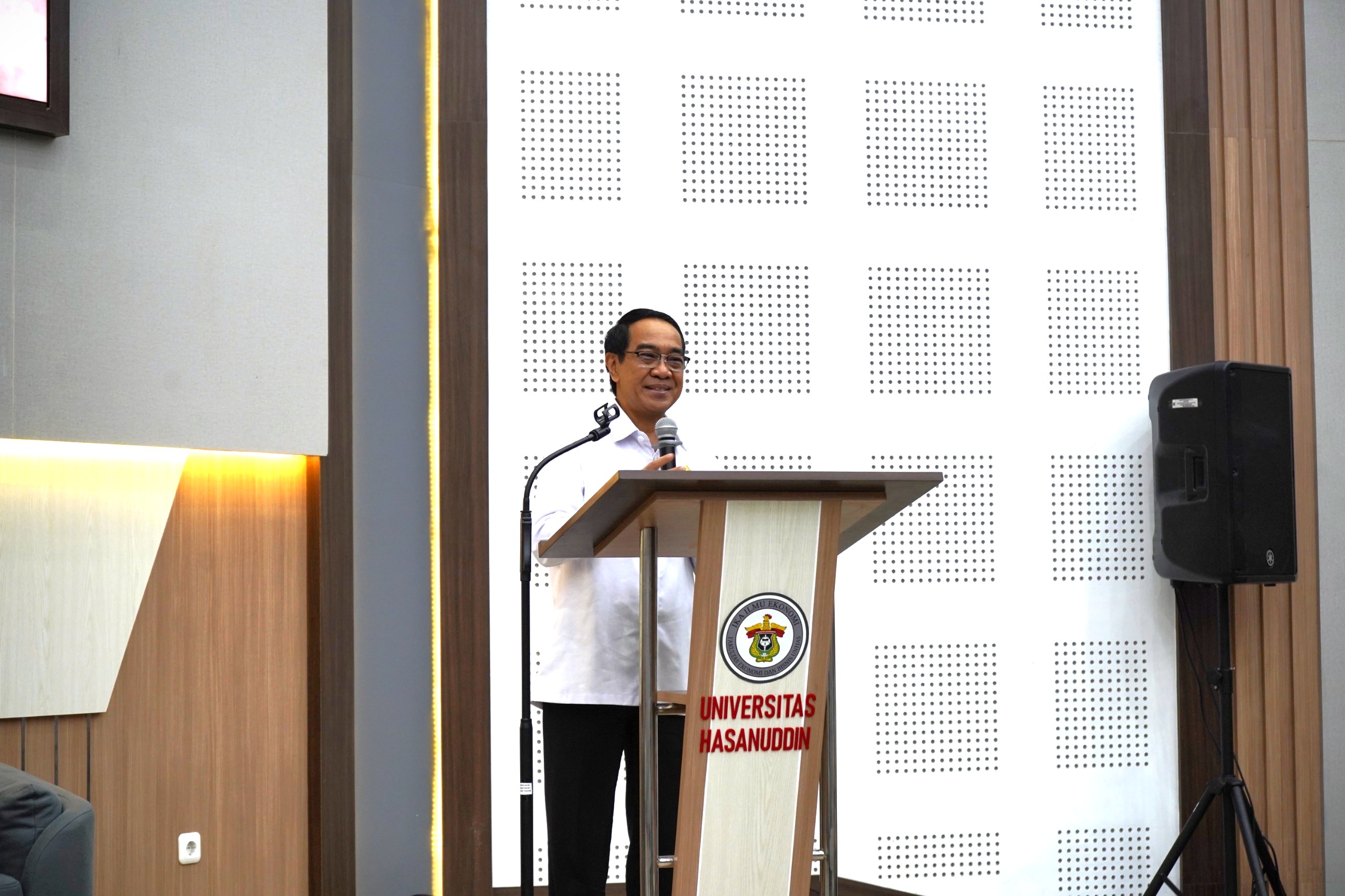 Rektor Unhas, Prof. Dr. Ir. Jamaluddin Jompa, M.Sc.