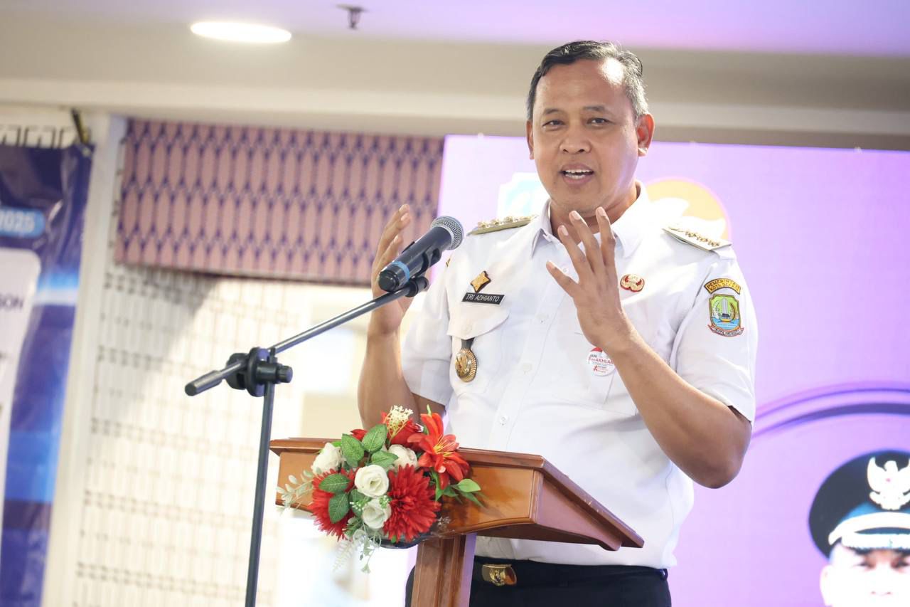 Wali Kota Bekasi Tri Adhianto