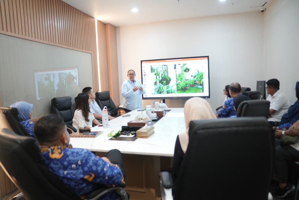 Wali Kota Makassar Pimpin Rakor Revitalisasi Taman Macan dan Pattimura
