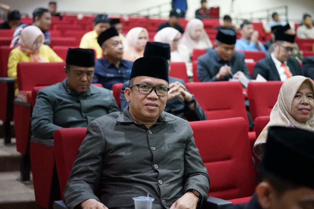 Camat Rappocini Hadiri Paripurna Penetapan APBD 2026: Dukung Sinergi Eksekutif dan Legislatif Wujudkan Pembangunan Inklusif Makassar