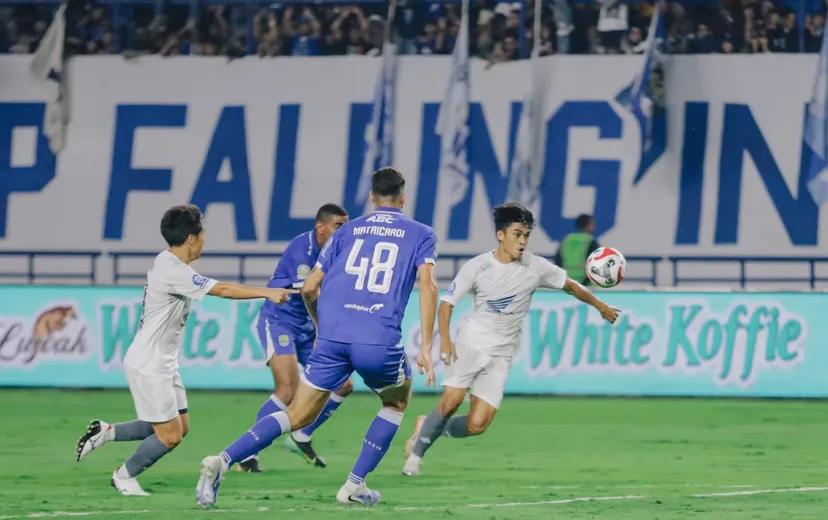 Persib Bandung Tekuk PSM Makassar 1-0 di Super League