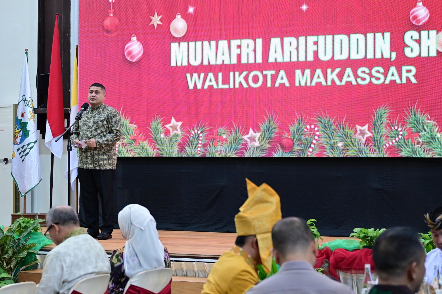 Open House dan Silaturahmi Natal, Munafri Ajak Warga Jaga Toleransi dan Kedamaian 1536x1024 (1)