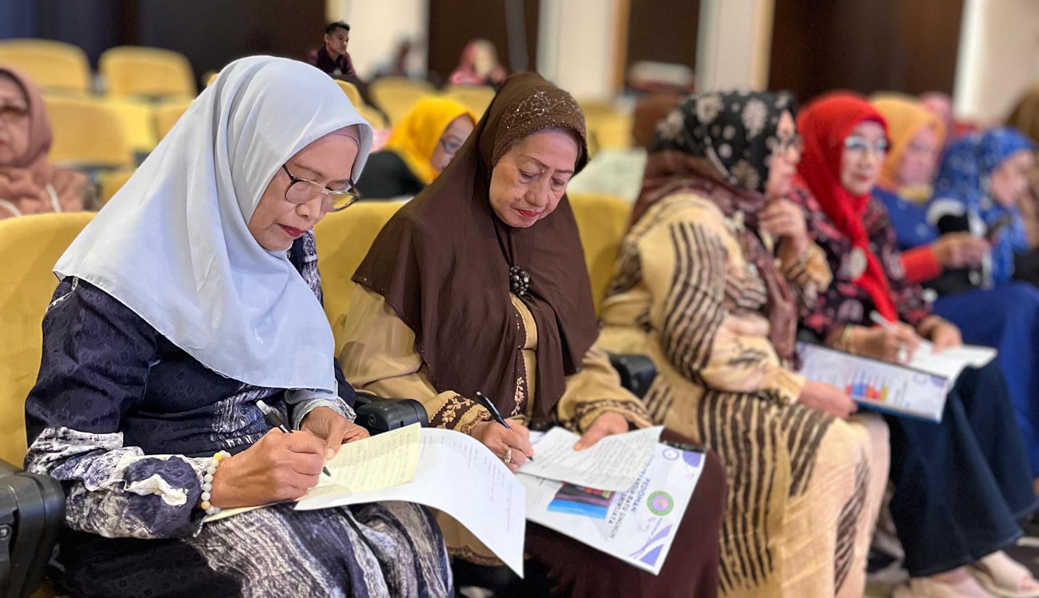 Mella Noviani Ungkap 5 Kunci Lansia Bahagia: Positive Emotion hingga Accomplishment