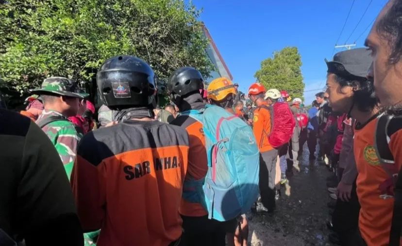 Tim SAR Unhas Terlibat Operasi Pencarian Pesawat ATR 42-500 di Maros