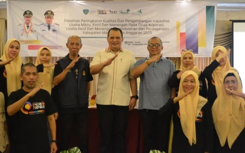Wakil Bupati Maros, Muetazim Mansyur Hadiri Pelatihan UMKM Diskoperindag