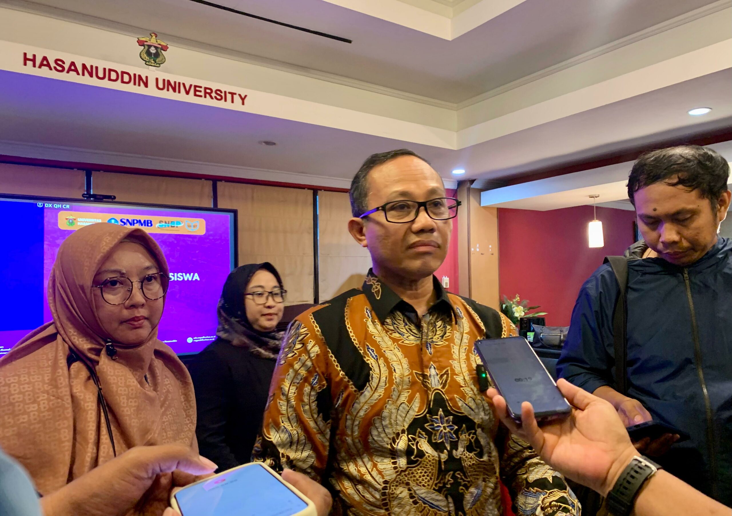 Unhas Blacklist Lima Sekolah di Sulsel Terkait Kecurangan SNPMB 2024-2025