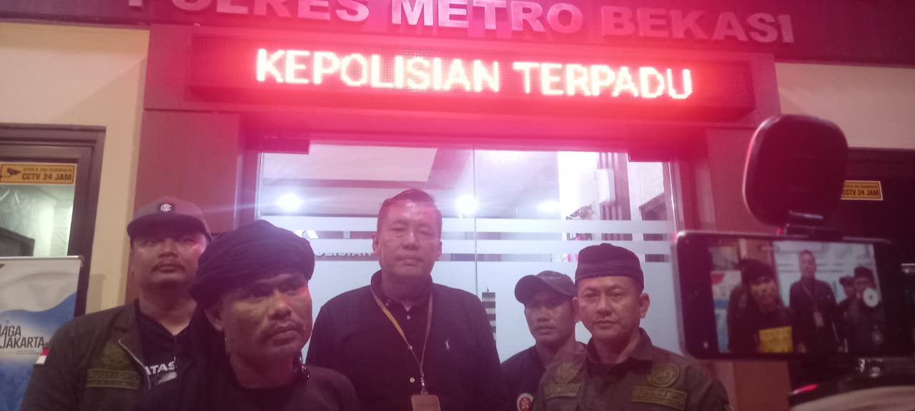 Dituding Rampas Truk Sampah, Prabu Peduli Lingkungan Tempuh Jalur Hukum