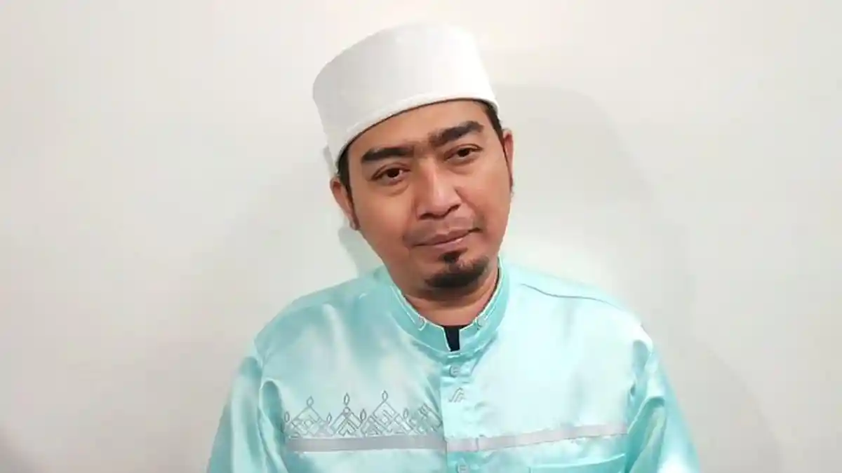 Ustaz Solmed Bantah Dikaitkan Isu Pelecehan Sesama Jenis, Siap Tempuh Jalur Hukum