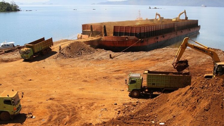 Diduga Muat Ore Nikel di Luar IUP, Aktivitas TB Nabila Bay/BG Gazebo 02 Jadi Sorotan