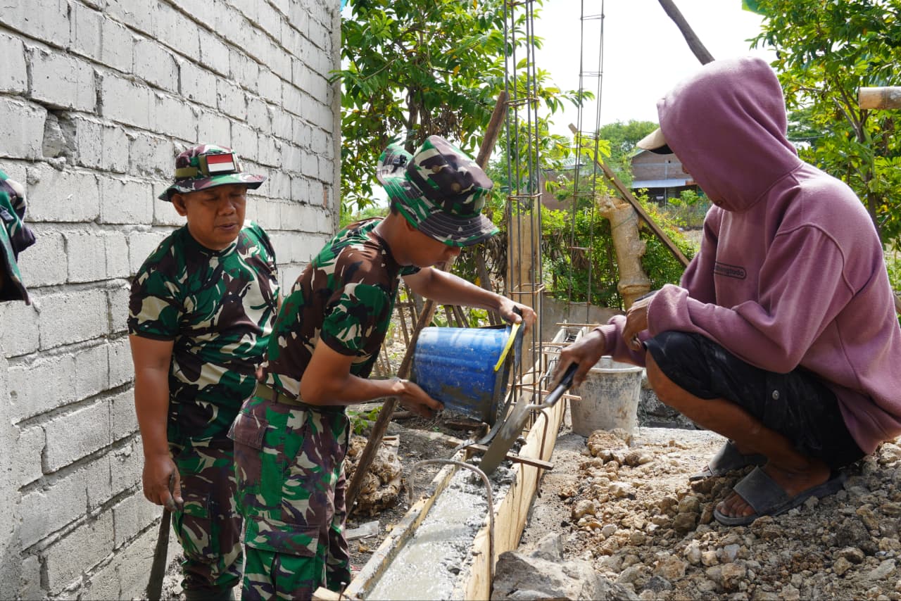 Bukan Sekadar Bangun Rumah, Tapi Bangun Harapan: Satgas TMMD ke-128 Kodim 1425 dan Warga Jeneponto Gotong Royong Wujudkan Hunian Layak