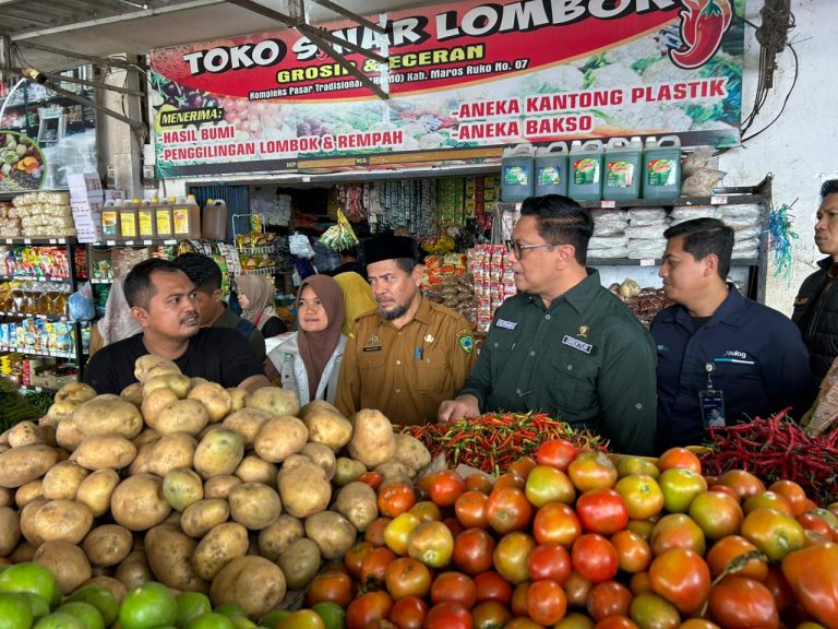 Jelang Idulfitri 1447 H, Pemkab Maros dan Bapanas Sidak Pasar Tramo