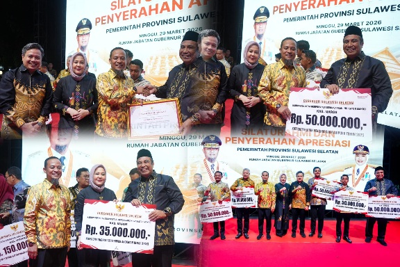 Pemkab Maros Terima Dua Penghargaan dari Pemprov Sulsel