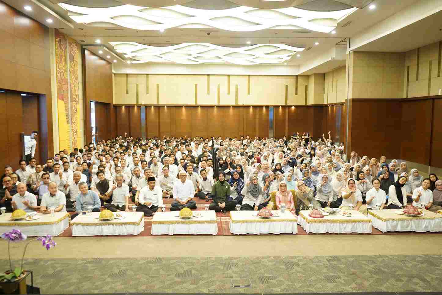 Halal Bihalal KALLA, CEO Ajak Karyawan Perkuat Syukur dan Optimisme Hadapi Tantangan Global