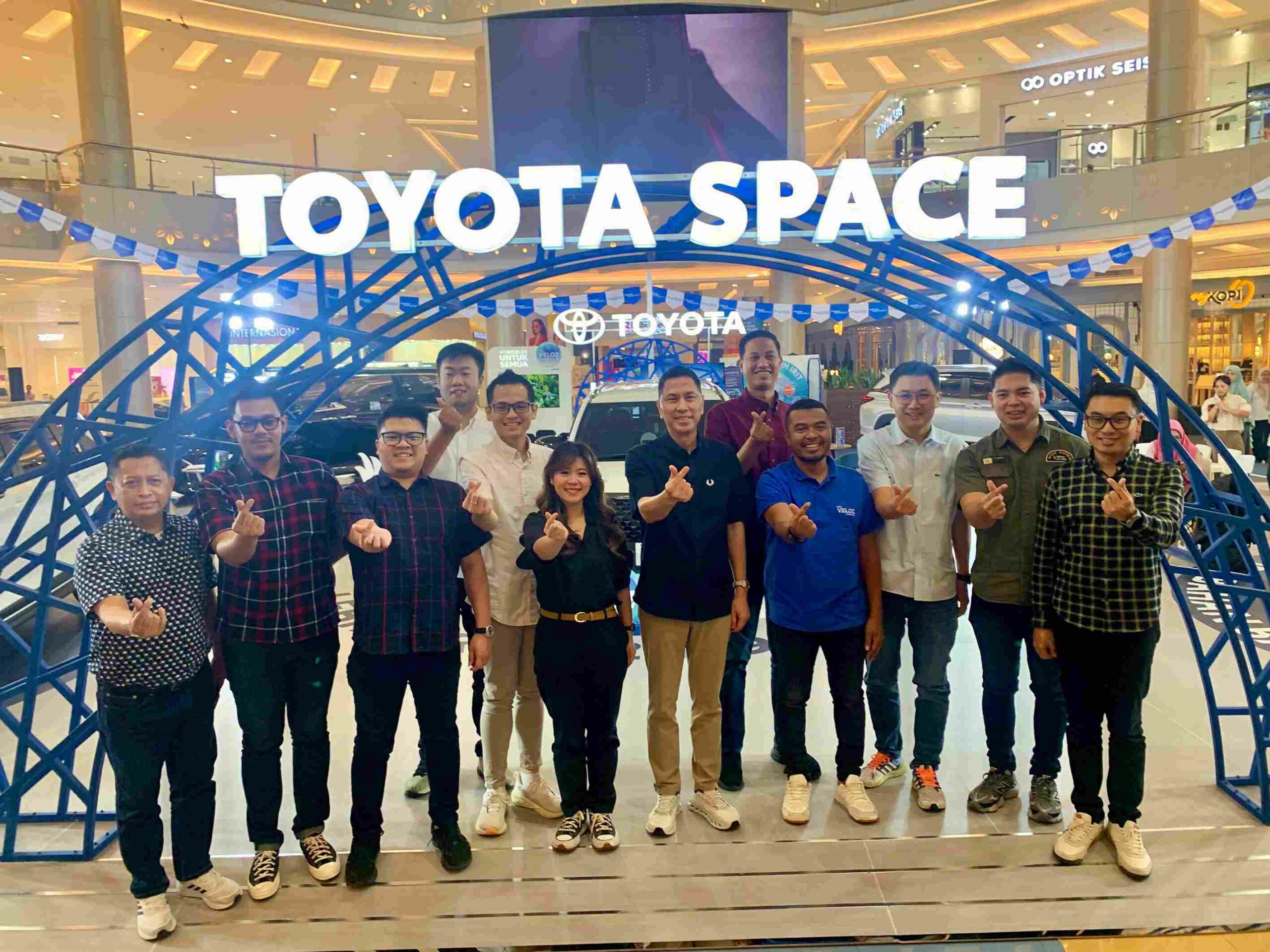 Toyota Space 2026 Hadir di Makassar, Veloz Hybrid Jadi Andalan