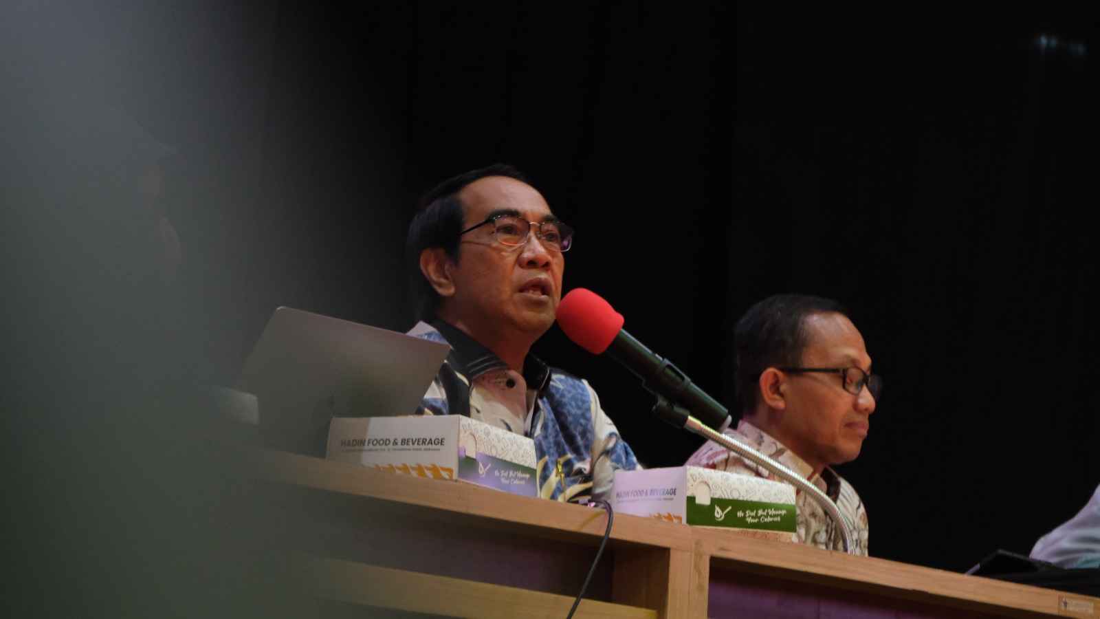 Unhas Kerahkan 1.128 Pengawas UTBK SNBT, Rektor: Kecurangan Disanksi Tegas Tanpa Toleransi