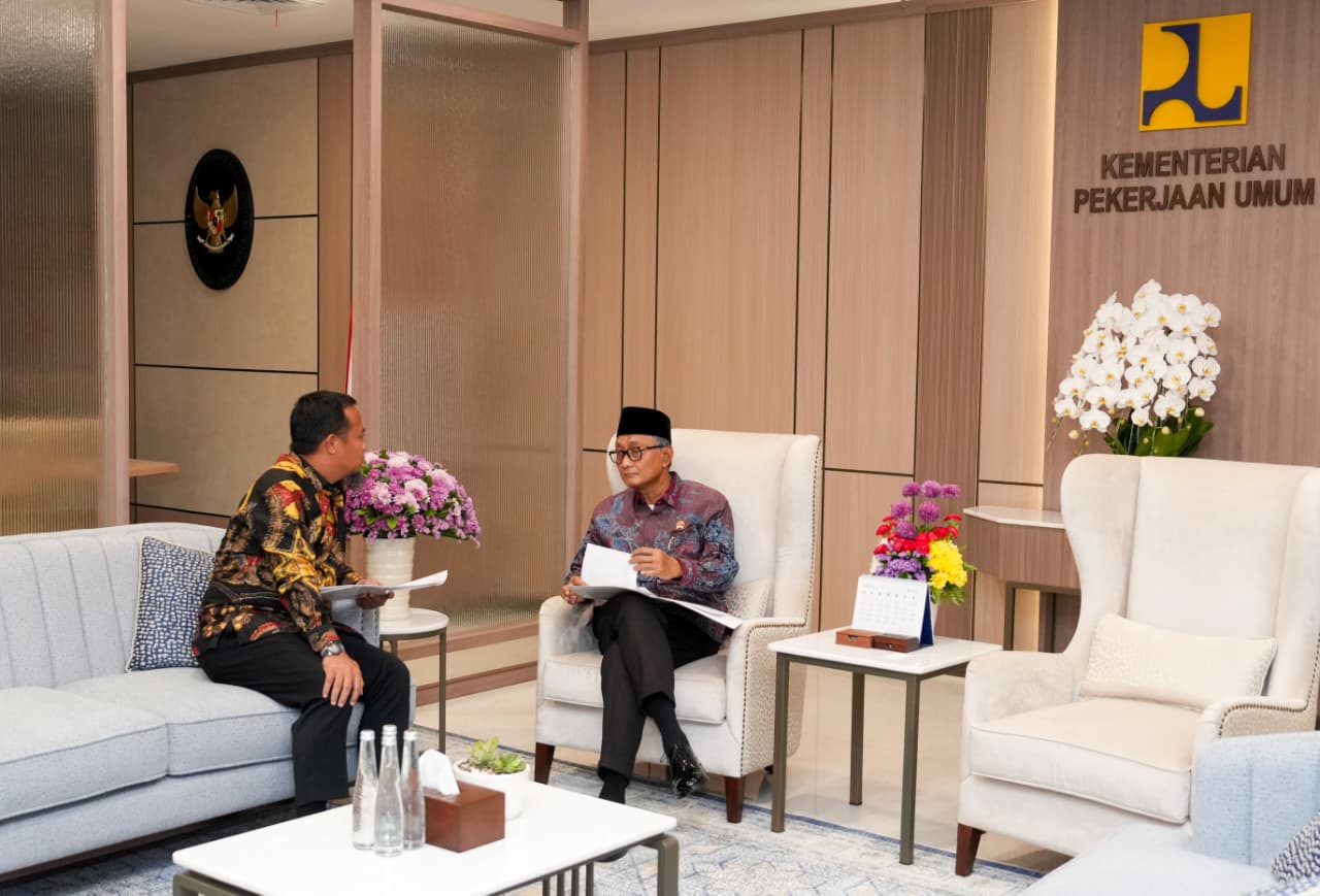 Temui Menteri PU, Gubernur Sulsel Usulkan Sejumlah Proyek Jalan dan Jembatan Strategis