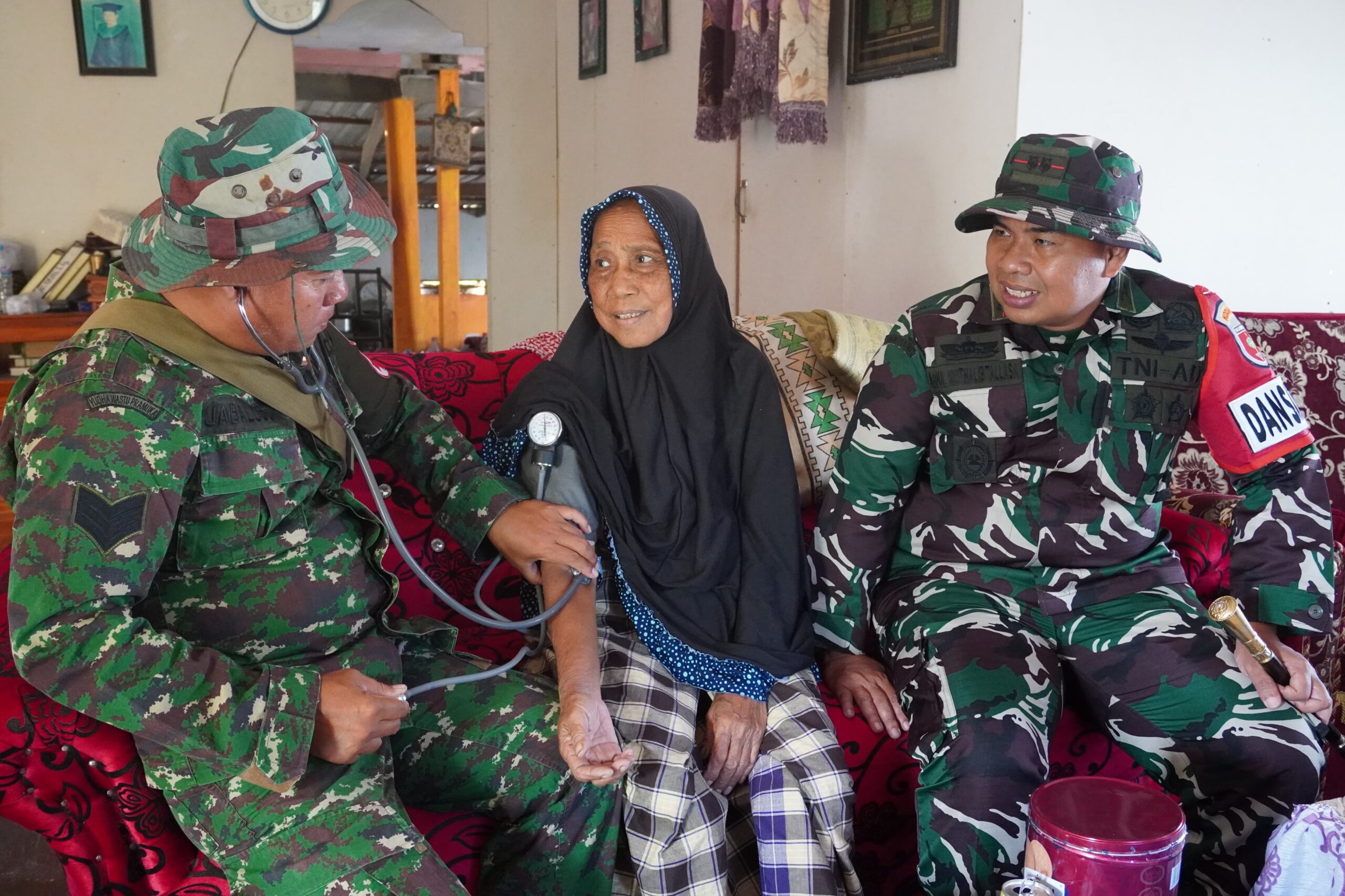 Dansatgas TMMD ke-128 Kodim Jeneponto Pantau Ketat Layanan Kesehatan