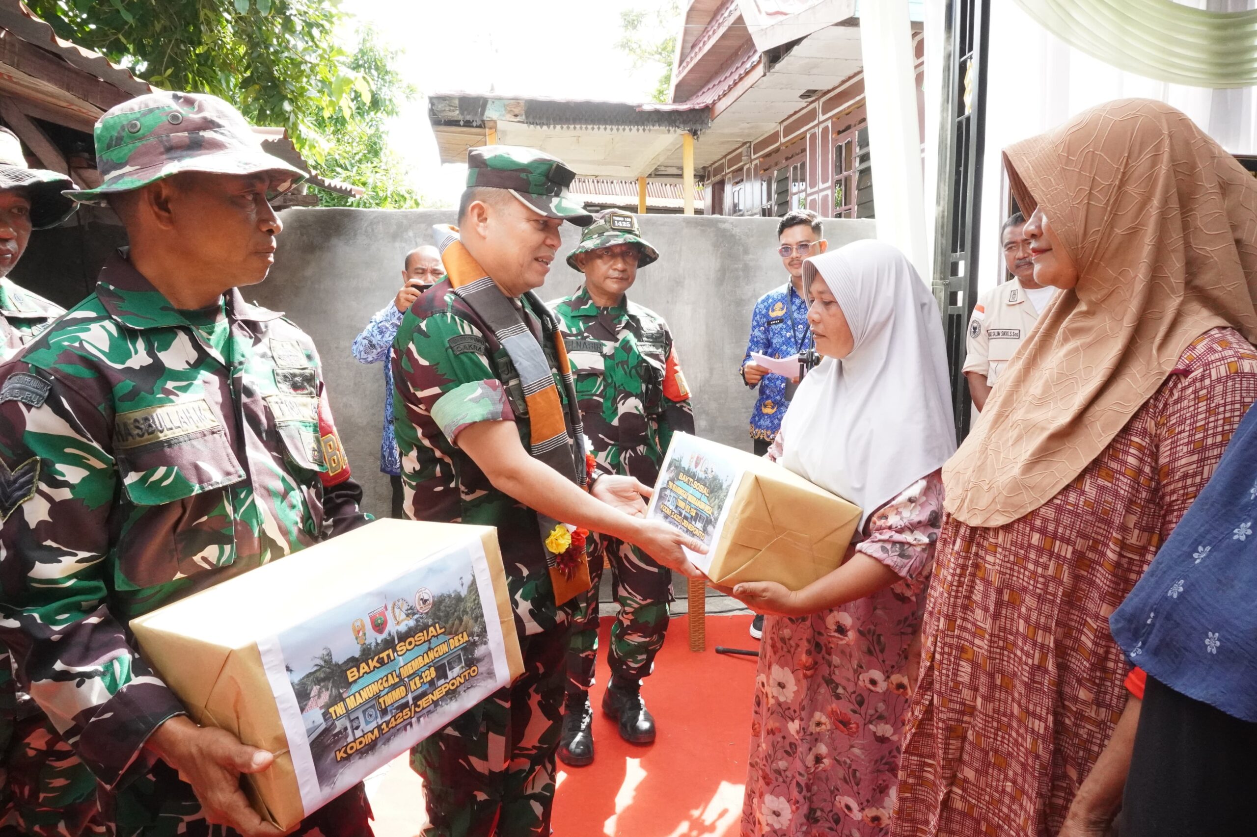 Di Tengah Pengabdian Satgas TMMD Ke 128 Tahun 2026 Kodim Jeneponto Sentuh Hati Warga Lewat Baksos