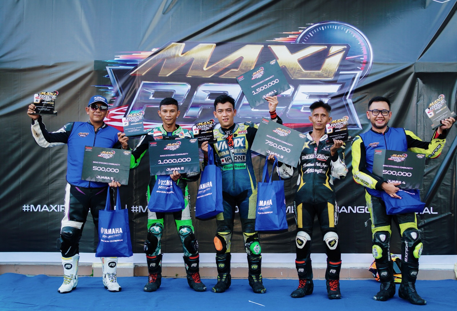 MAXi Race Yamaha Panaskan Motoprix Surabaya