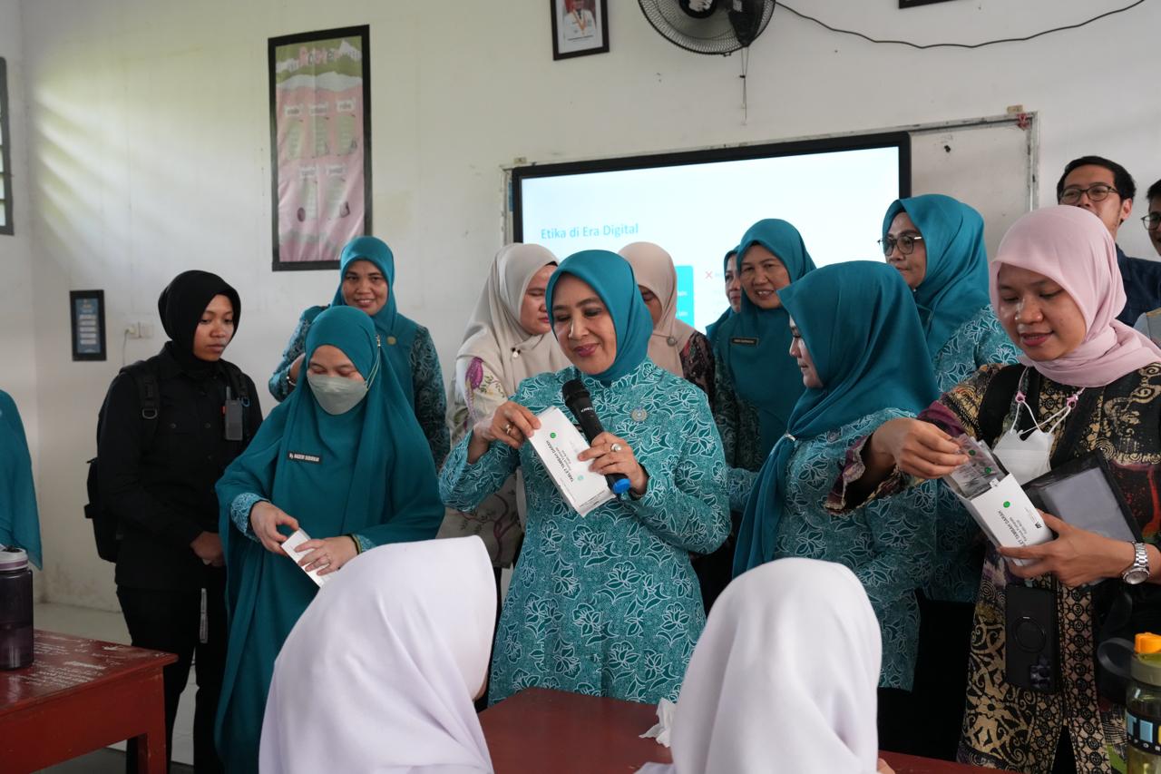 Program SEHATI (Sejahtera Harmonis Aman Tentram dan Penuh Kasih) digelar di SMAN 9 Gowa