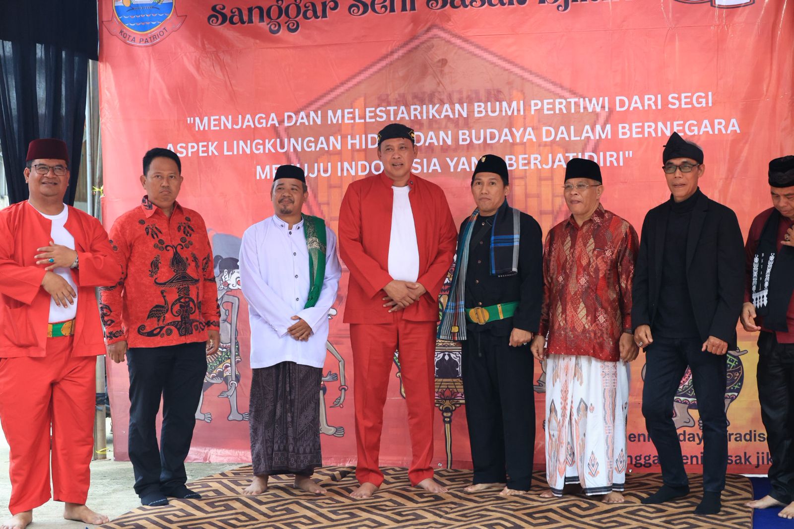 Wali Kota Bekasi Hadiri Sedekah Bumi, Tradisi Leluhur yang Sarat Makna