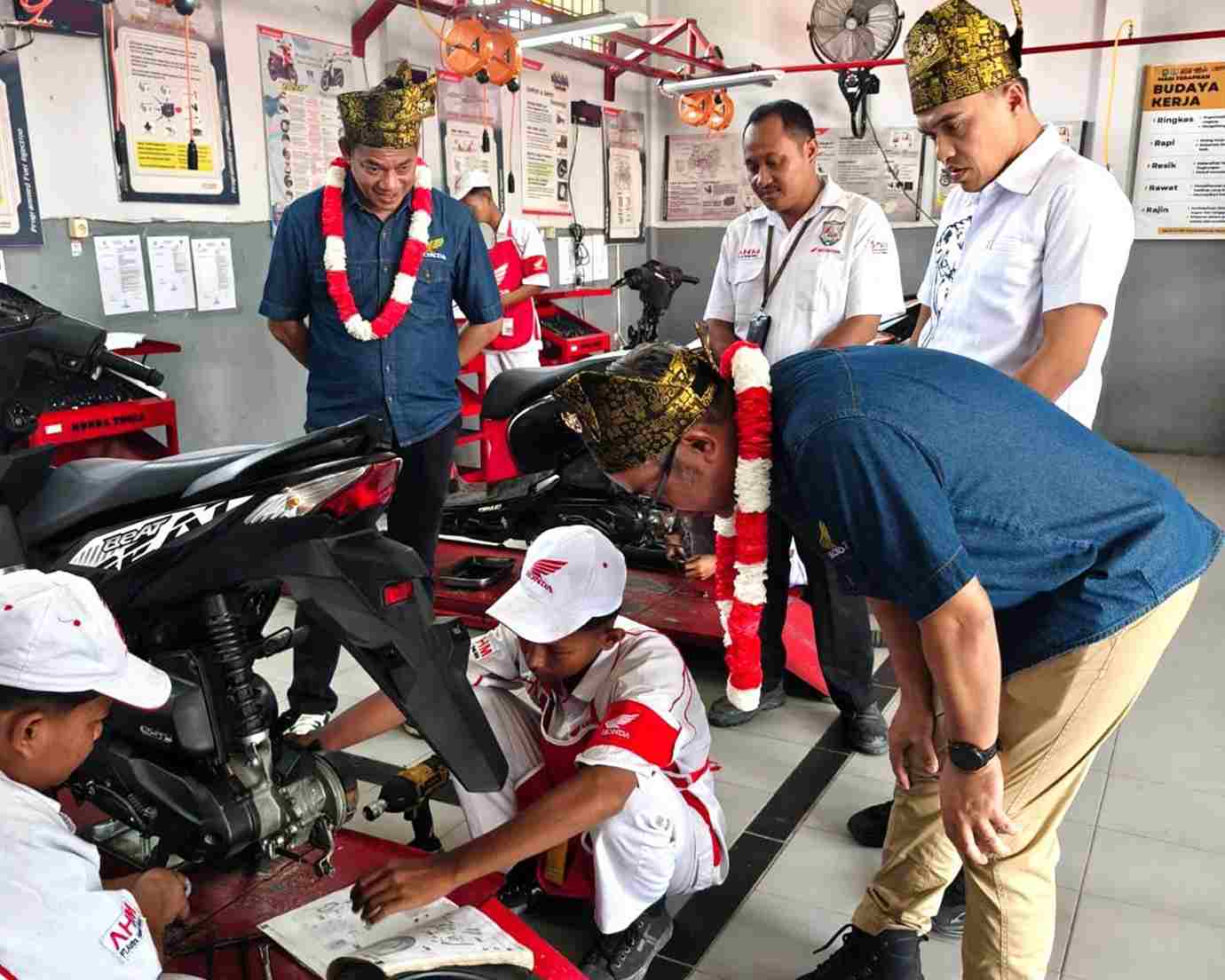 Astra Honda Ajak Pelajar di Daerah Naik Kelas Lewat TEFA