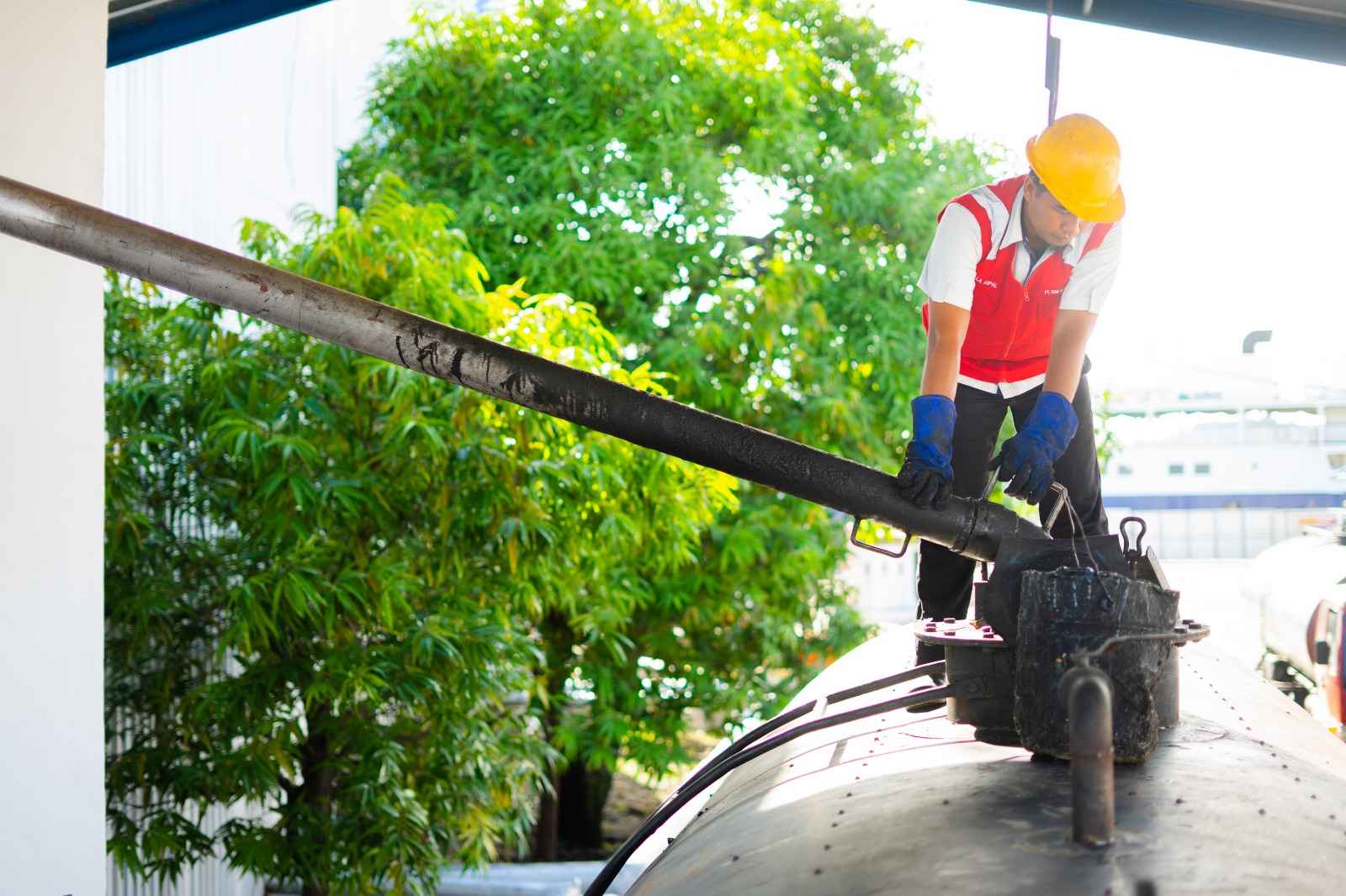 Harga Aspal Global Melonjak, Kalla Aspal Jaga Pasokan Proyek Tetap Aman