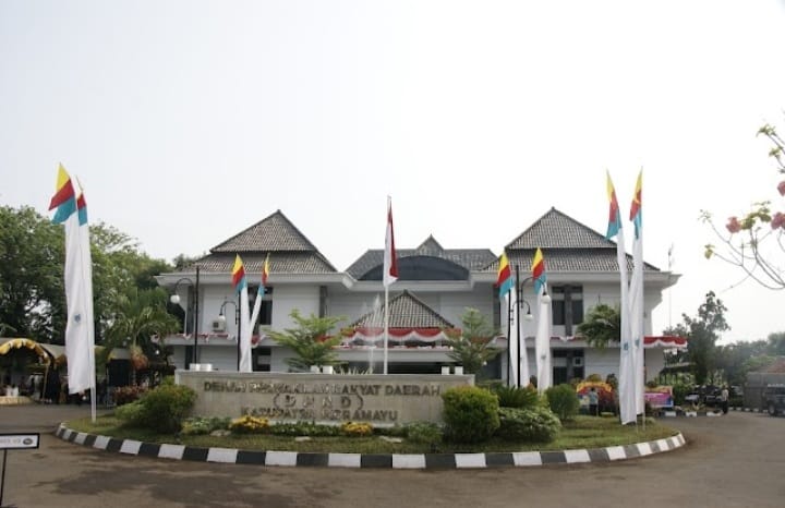 Kejati Jabar Geledah Kantor DPRD Indramayu Terkait Dugaan Korupsi Dana Tunjangan Perumahan